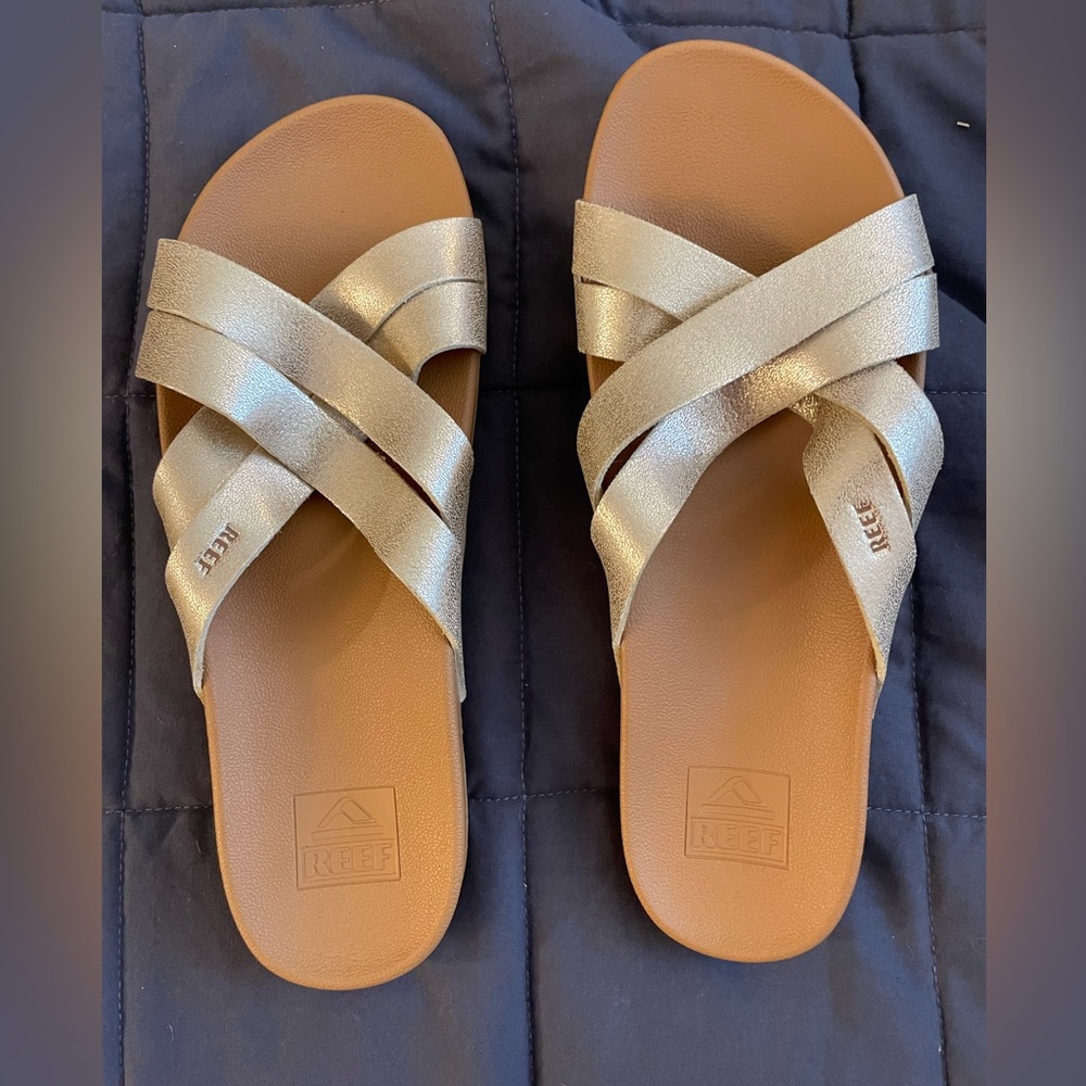 Reef Cushion Spring Bloom Slide Sandal, size 8